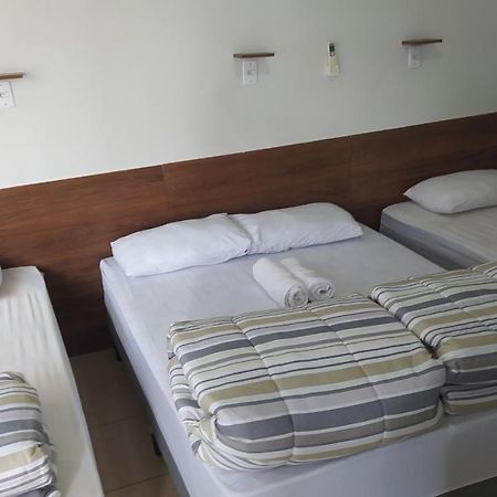 Pousada Quarto Familiar Com Ar,Frigobar,Wi Fi, Garagem Aparecida  Ngoại thất bức ảnh
