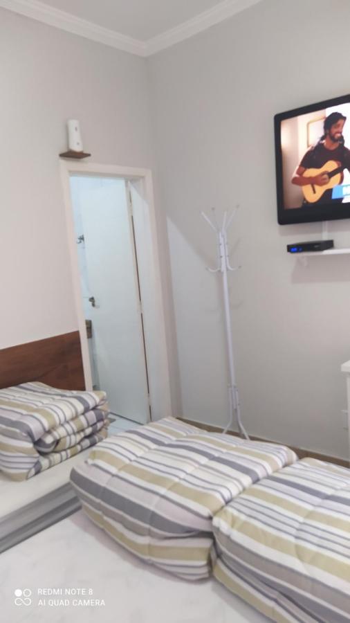 Pousada Quarto Familiar Com Ar,Frigobar,Wi Fi, Garagem Aparecida  Ngoại thất bức ảnh